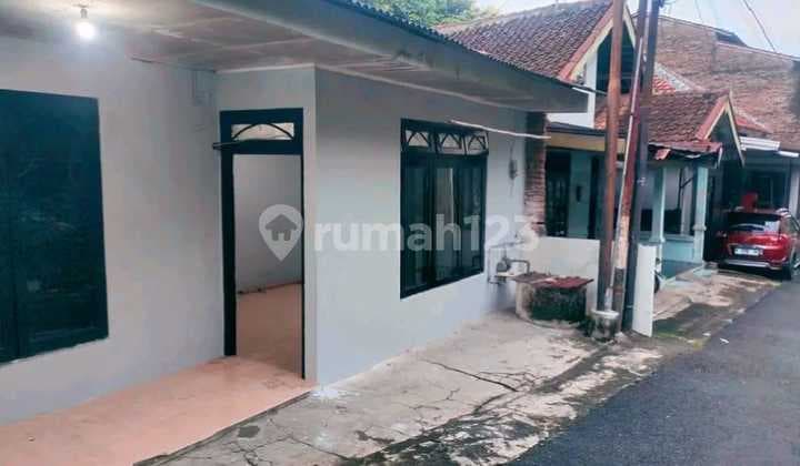 Rumah Sederhana Jalan Semeru Dekat Tlaga Bodas Gajahmungkur
