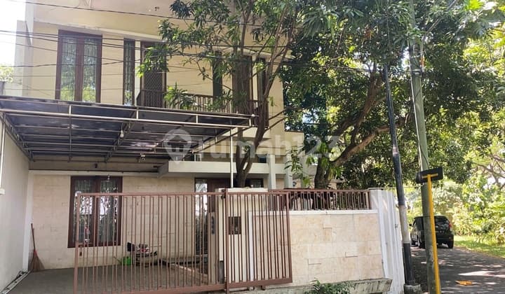 Jual Cepat Rumah 2 Lantai Taman Pondok Indah Wiyung Siap Huni