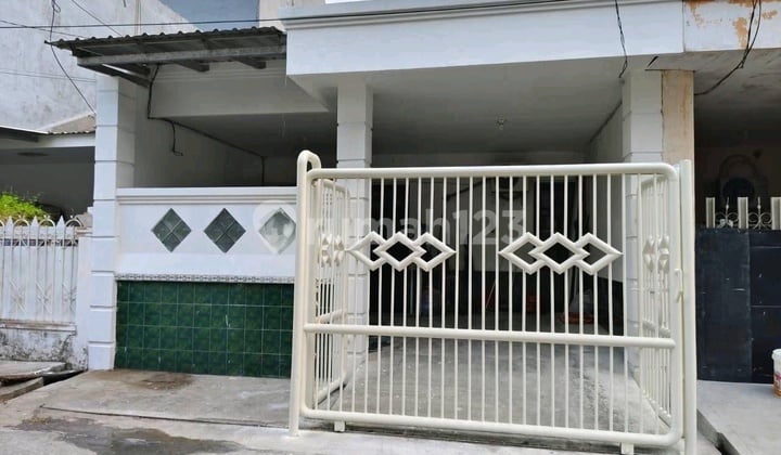 Rumah Babatan Pantai Sudah Renov, Siap Huni