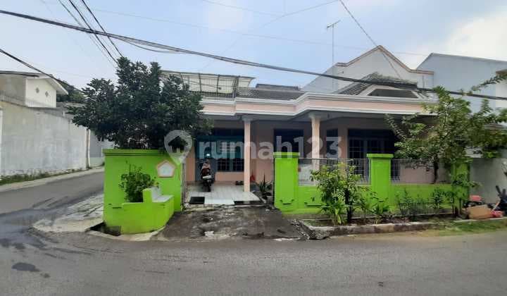 Rumah Hook di Pancoran Mas Hunian Nyaman dan Tenang di Pancoran Mas