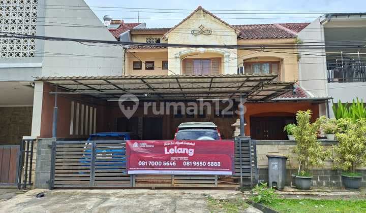 Rumah 2 Lantai Strategis dan Murah di Kawasan Limo, Depok Dekat dengan Pintu Tol Limo