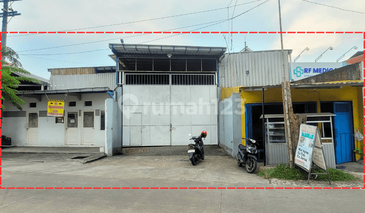 Gudang Strategis dan Luas di Kawasan Taman Dekat dengan Gerbang Tol Menanggal