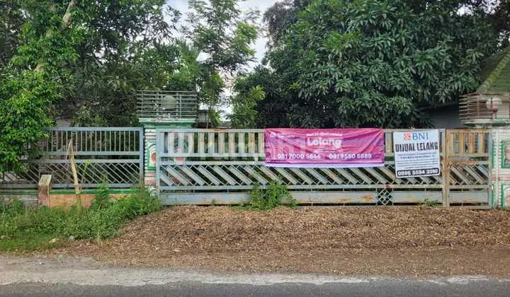 Rumah Strategis dan Murah di Kawasan Singgahan, Tuban Dekat dengan Air Terjun Nglirip