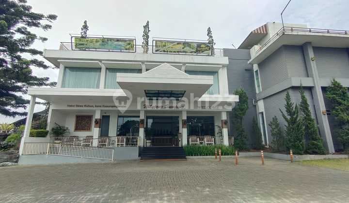 Hotel Strategis dan Luas di Kawasan Sukasari, Bandung Dekat dengan Paris Van Java