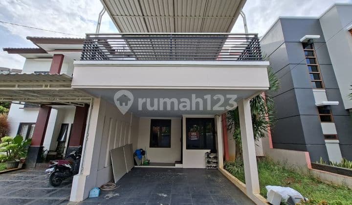Rumah 2 Lantai Strategis dan Luas di Kawasan Pondok Gede, Bekasi Dekat dengan LRT Jatibening Baru