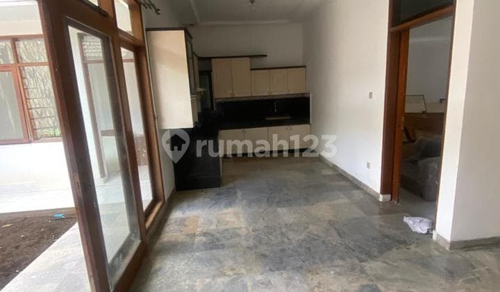 Rumah Murah 2 Lantai Nyaman Siap Huni di Jl Holis Komplek Bpkp