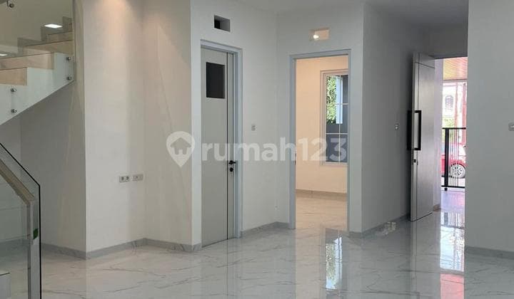 Modern Luxury Affordable 2-Story House in Batu Nunggal Cluster