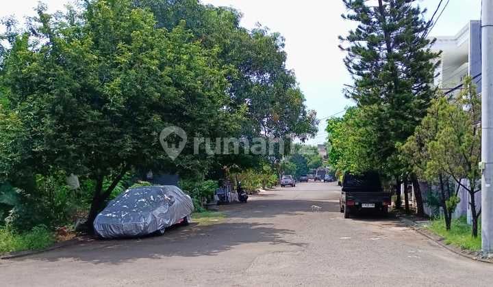Disewakan Rumah Bagus Di Boulevard Hijau Kota Harapan Indah