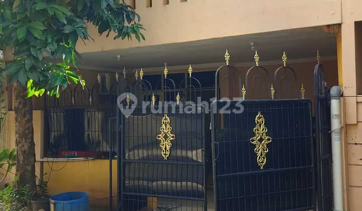Disewakan Rumah 2 Lantai di Taman Modern Cakung Jakarta Timur