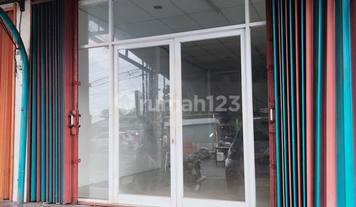 Dijual Ruko 3 Lantai di Sentra Niaga Boulevard Hijau Harapan Indah