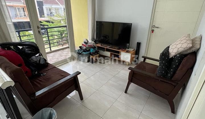 Dijual Rumah 2 lantai di cluster Ifolia Harapan Indah Bekasi
