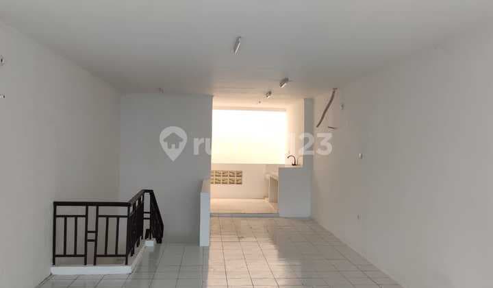 For Rent 2-Story Shop House in Taman Harapan Baru, Bekasi