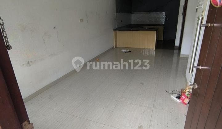 Hunian Cluster 2 Kt Fasilitas Kolam Renang