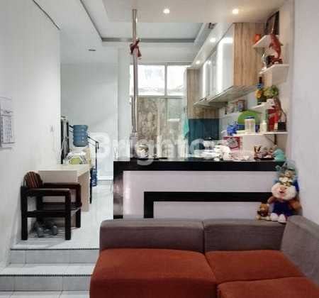 Jual Cepat ! Rumah Renov 2 Lantai Ubud Cendana Lippo Karawaci, 860 Juta Nego ! Dekat Tol dan Kampus Uph