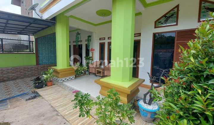 For Quick Sale: 2-Storey Ready-to-Occupy House, Comfortable Living with Strategic Location and Easy Access