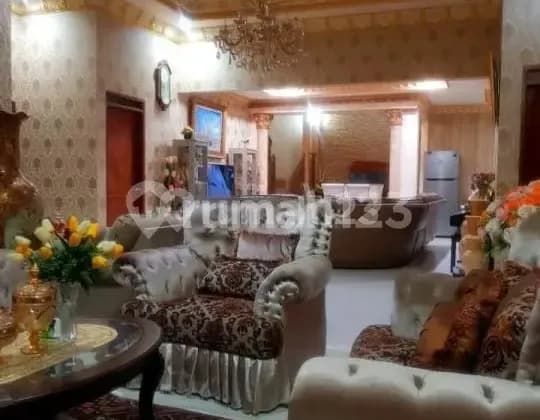 Rumah Bergaya Mewah Sangat Terawat dan Nyaman di Setra Dago Antapani Bandung
