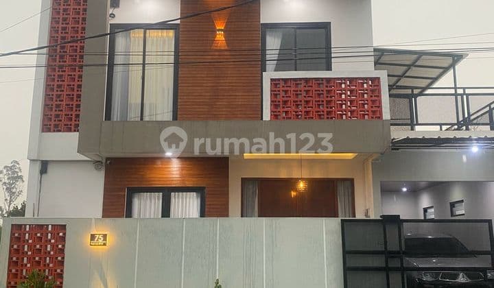 Dijual Villa Full Furnished & Unit Usaha di Lembang Lokasi Strategis Dekat Alun-Alun, Tempat Wisata, Hotel dan Vila. Udara Sejuk dan Pemandangan Alam Indah