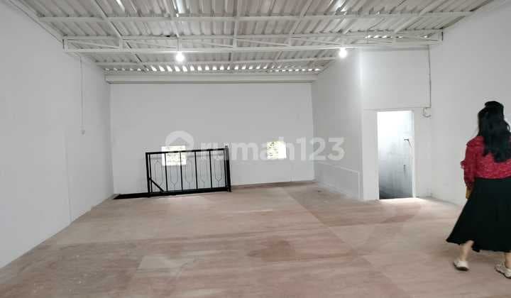 Sewa Ruko / Tempat Usaha di Mainroad Jl.sukarno Hatta Bandung ( Ex Showroom Mobil ) Siap Pakai Lokasi Strategis