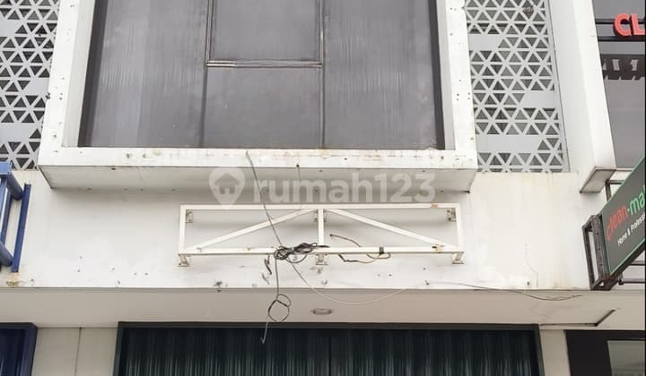 Ruko 3 Lantai Lokasi Strategis di Bsd