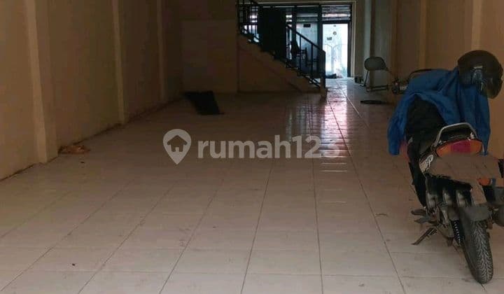 For Sale/Rent2-story shop Surabaya East Location 0 Main road