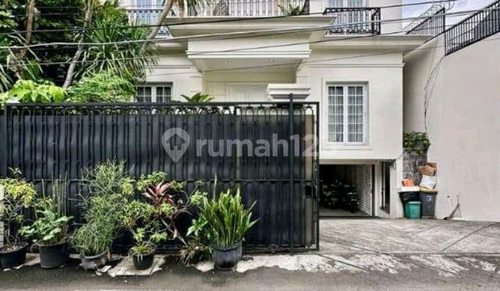 For Sale Commander Polim House South Jakarta Kebayoran Baru