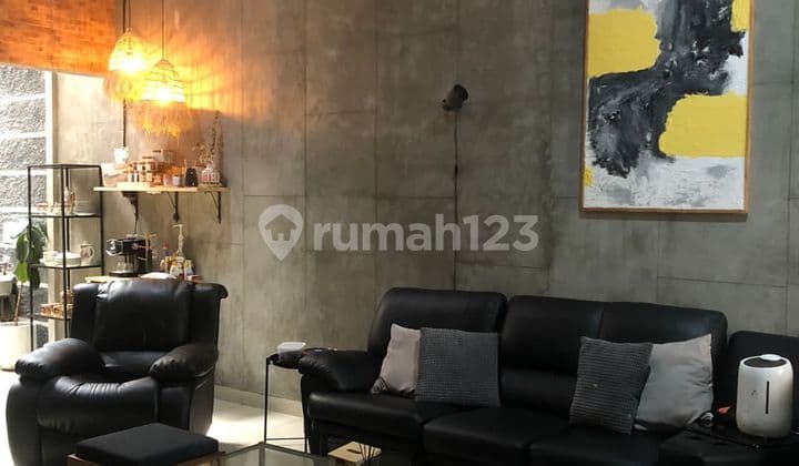 For Sale Aesthetic Townhouse in Jagakarsa Area