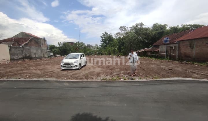 Land for Sale in Yogyakarta, Only 7 Minutes from Monjali Toll Exit, Freehold Title