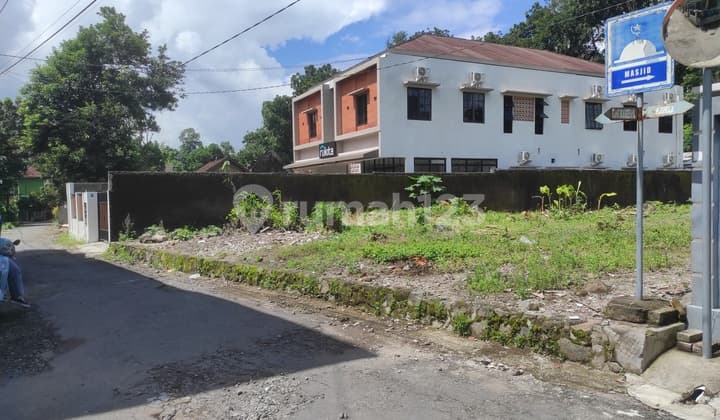 Tanah SHM Pekarangan, Hanya 3 Menit Bri University, 700 Meter Uii