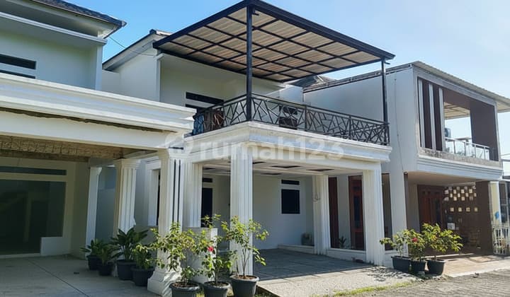 Luxury Mountain View House Within a Cluster in Bandar Lampung