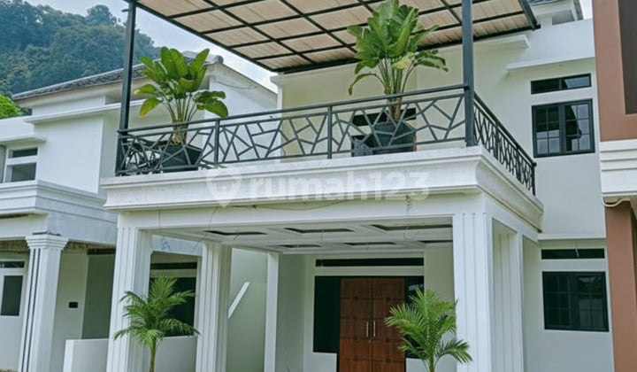 Perumahan Elit Mewah Kolam Renang di Teluk Betung