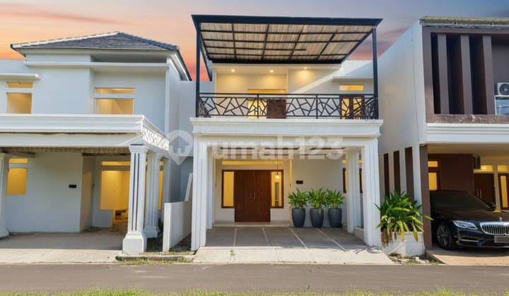New Luxury House with Mountain View in Teluk Betung