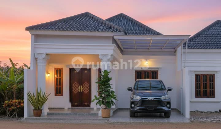 Rumah Eropa Klasik Dalam Komplek Se Bandar Lampung