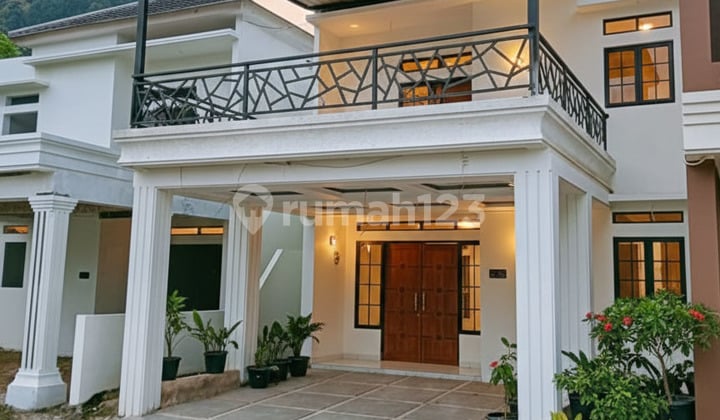 Rumah Baru Elit View Gunung di Bandar Lampung