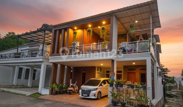 Luxury Fully Furnished House in a Cluster in Teluk Betung