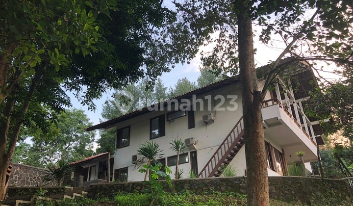 Jual Villa Tanah Luas Bangunan Siap Pakai , Harga Terbaik di Srondol , Semarang