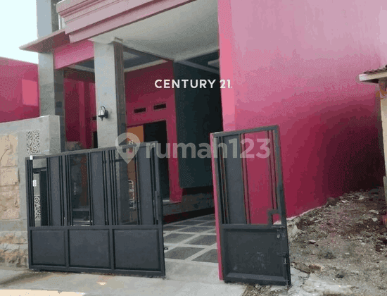 Rumah Tinggal 2 Lantai di Pendangan Sumber Kota Cirebon