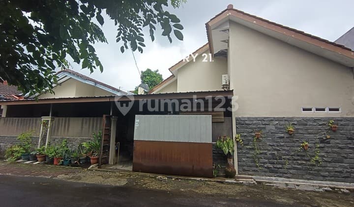 Residential House in Gsp Housing, South Mahoni Street, Cirebon