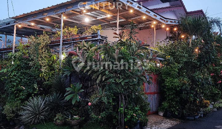 Rumah Cantik Eksotis Bagus Siap Huni Strategis