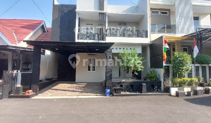 Rumah Siap Huni Diperumahan Menengah 24 Jam Keamanan