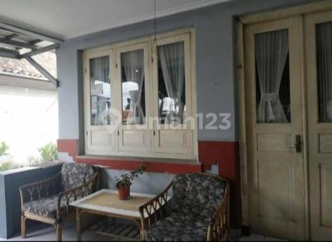 Luxury House di Citeureup - 8Kt, 5Km, Carport 5 Mobil, Super Luas!