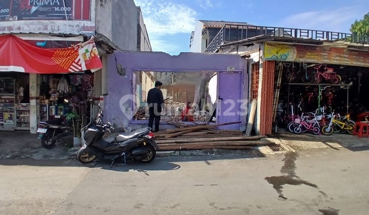 Land Access for 2 Cars, Suitable for Business, Flood-Free, Jatimakmur