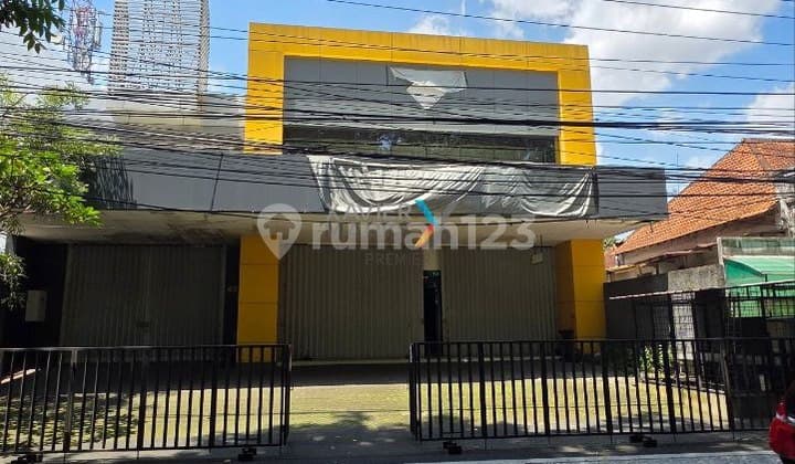 For Rent: Commercial Space, Office on Jaksa Agung Suprapto Road, Klojen, Malang