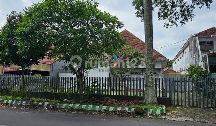 Dijual Rumah Klasik Kolonial di Daerah Jalan Gunung-Gunung Klojen Malang ✨