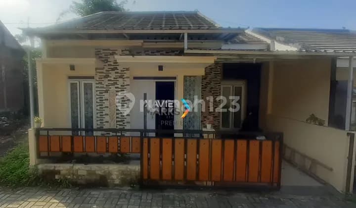 Dijual Rumah Murah Bagus Minimalis di Singosari Malang