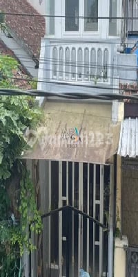Dijual Rumah Murah Dekat Alun-Alun Batu Malang