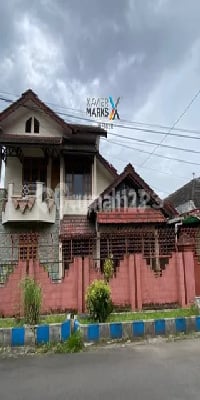 For Sale Large House Area Papa-Papa Soekarno Hatta Malang