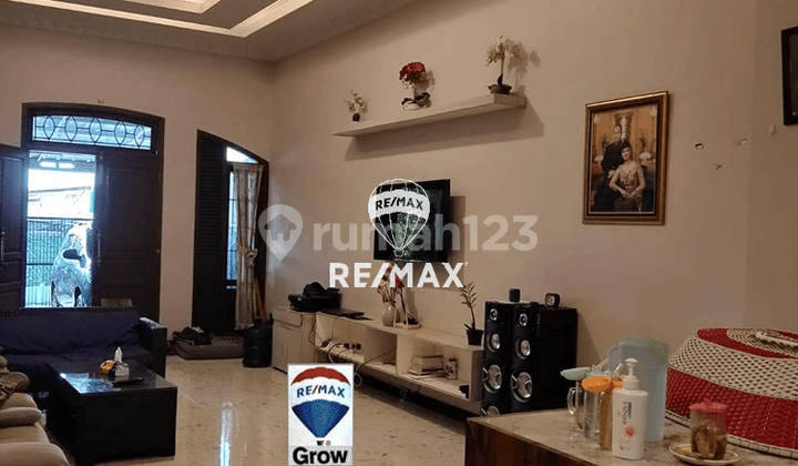 Beautiful House for Sale in Taman Aries