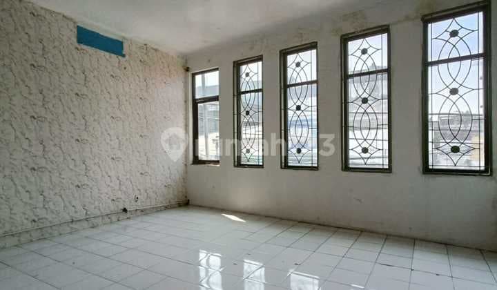 2.5-Story Shophouse on Kopo Panjunan Main Road, Strategic Location