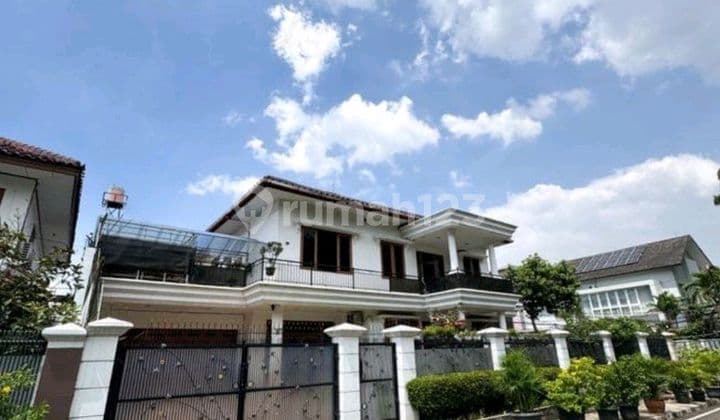 Dijual Rumah Ukuran Besar Siap Huni Kayu Putih