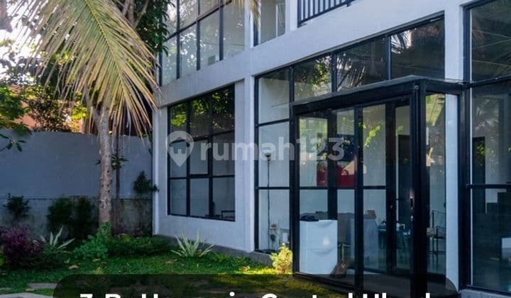 Brand New 3-Bedroom House In The Heart Of Ubud